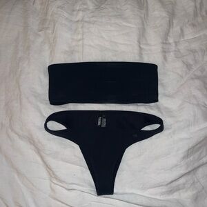 Triangl bikini top & bottom size M